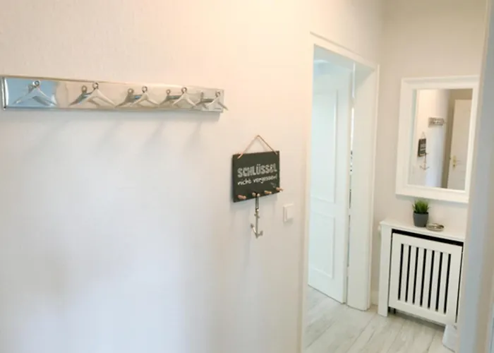 Semesterbostad Lütten Bratappel Boldixum